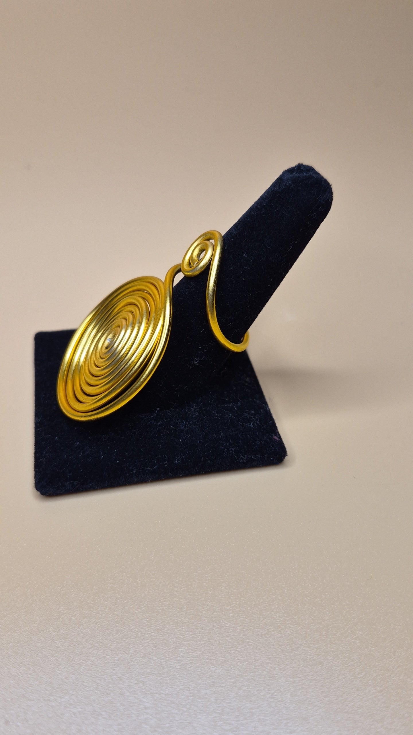Nora Wire Ring