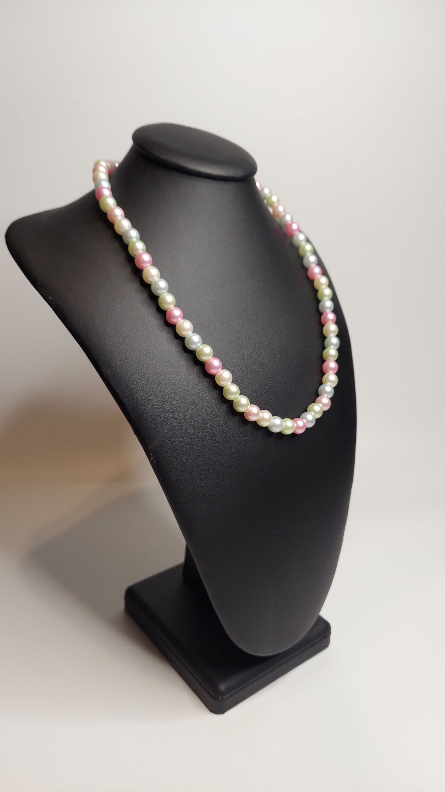 Divine Pearl Necklace