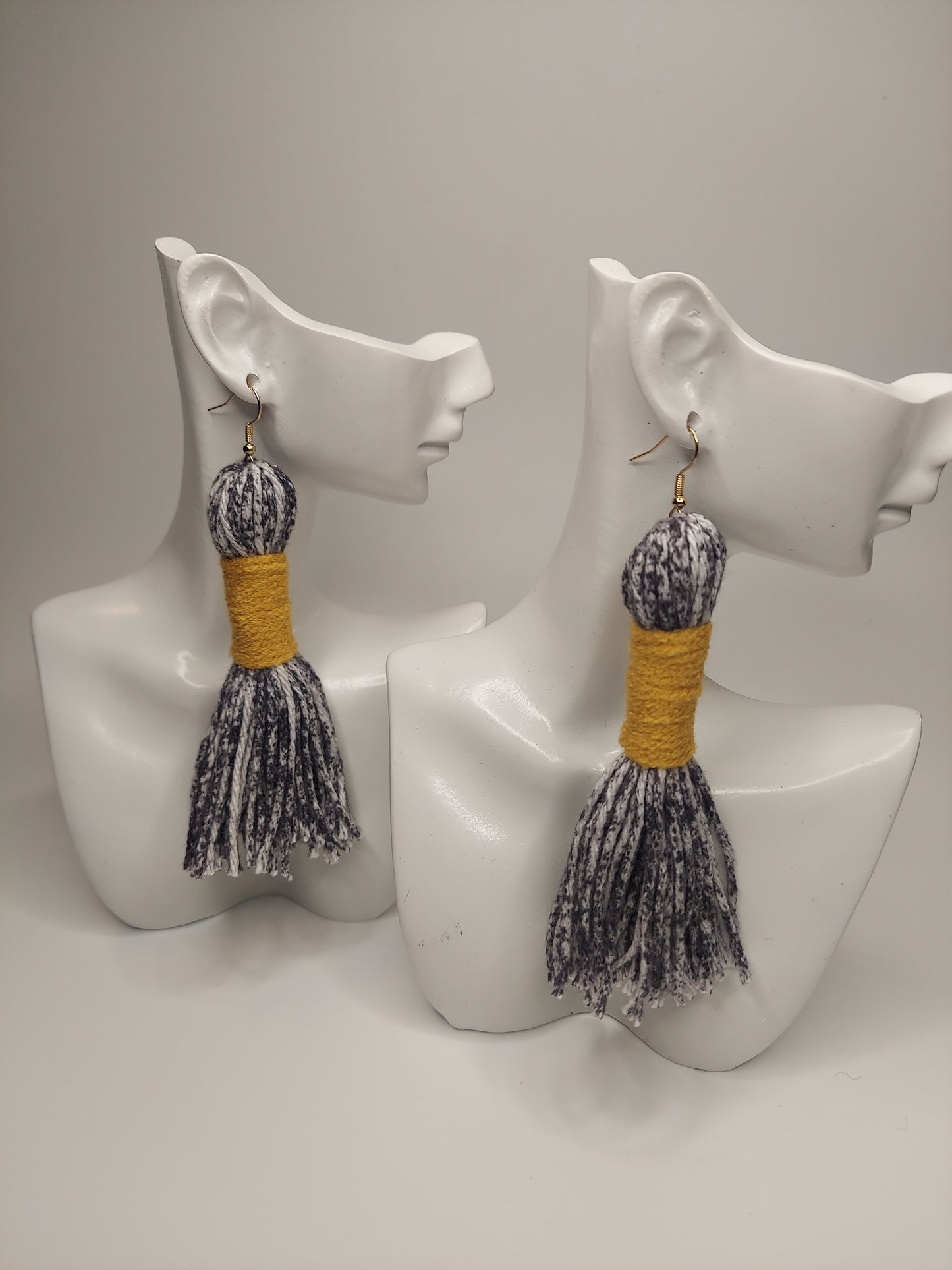 Tassel Earrings "Ms. Lexi"